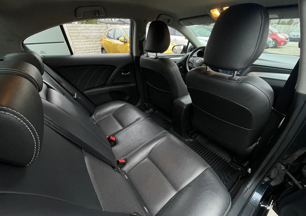 Toyota Avensis cena 54900 przebieg: 151500, rok produkcji 2015 z Bydgoszcz małe 667